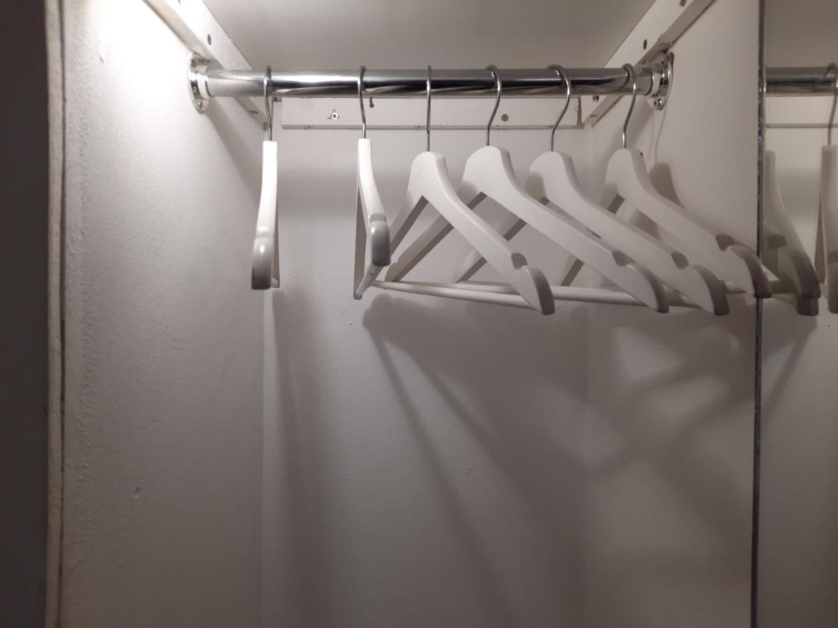 Downtown Prague Minimalistic Room In Flatshare Dış mekan fotoğraf