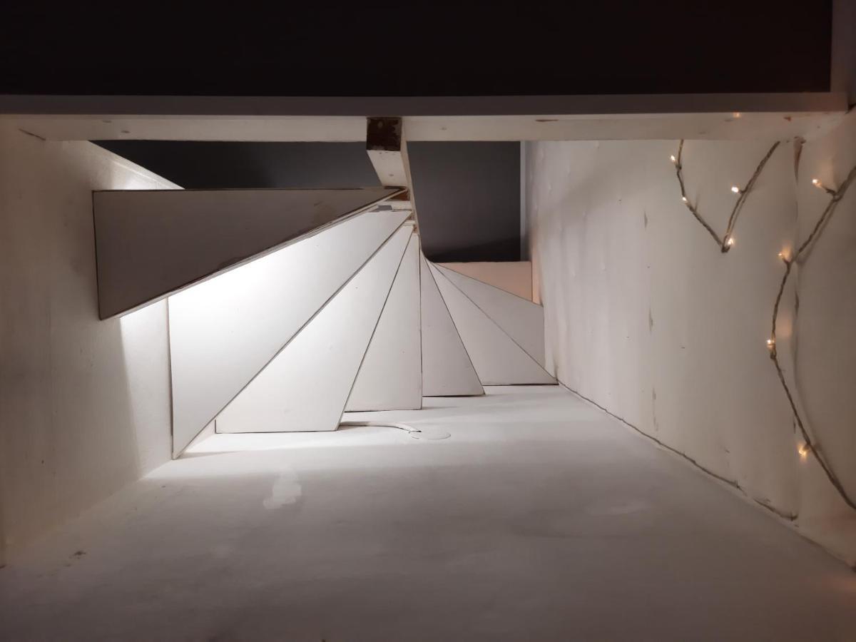 Downtown Prague Minimalistic Room In Flatshare Dış mekan fotoğraf